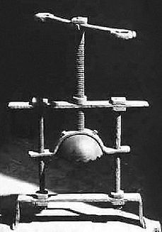 The Head Crusher. Unknown source. (Public Domain)